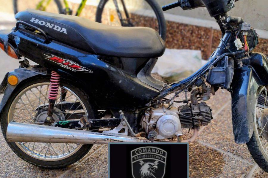 Detención y secuestro de motocicleta - Foto URXI