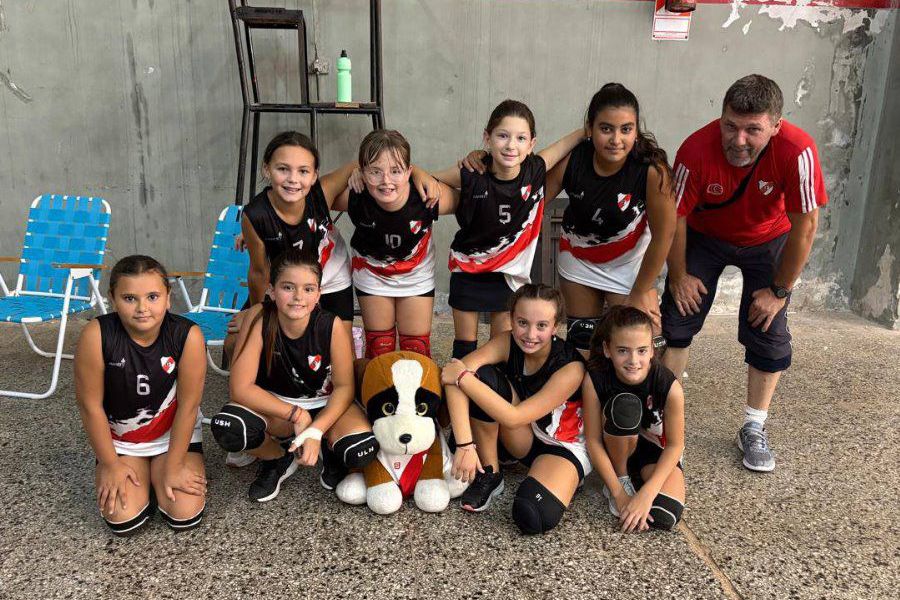 Voley CAF en triangular en SJN