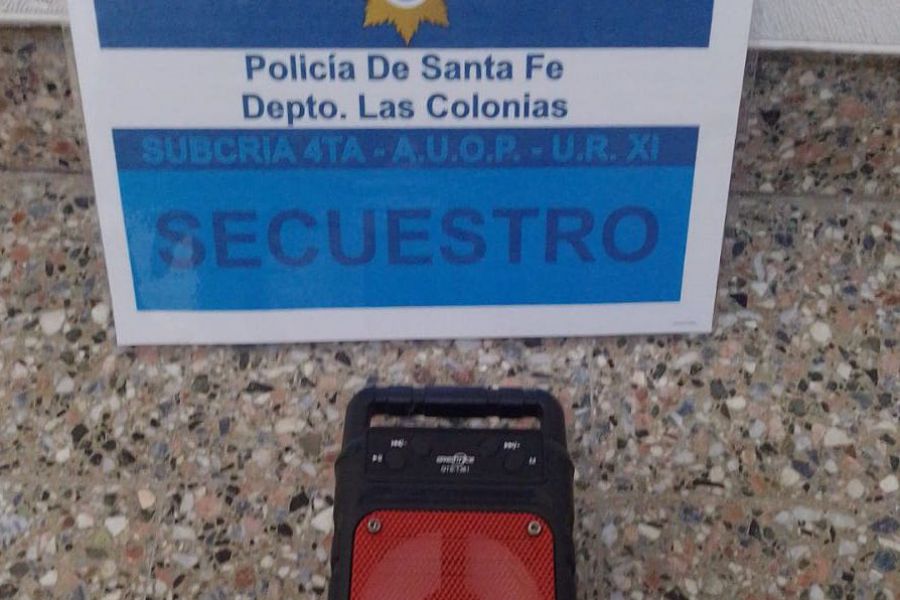 Secuestro de parlante - Foto URXI