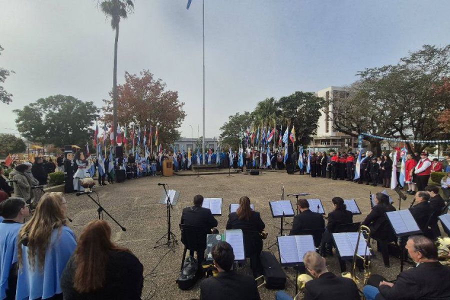 Acto patrio por el 25 de Mayo