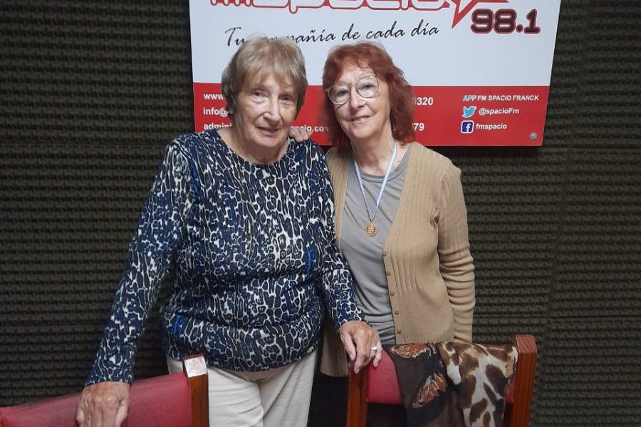Mirta Romero con Sarita Schiavoni