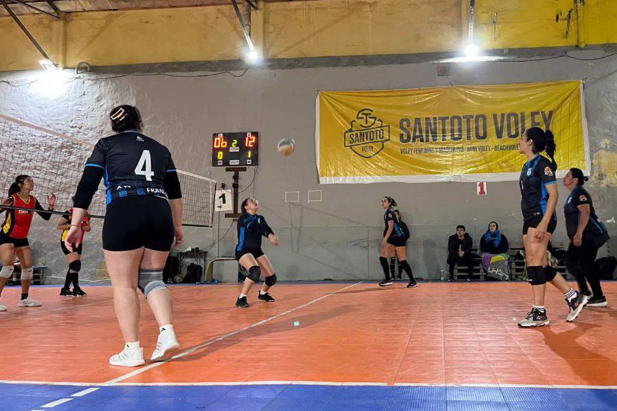 Santoto Voley - Intermedio A