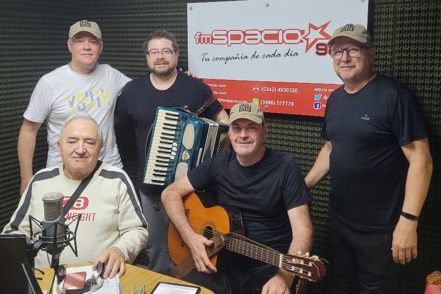 Los del Fandango en FM Spacio - Portada
