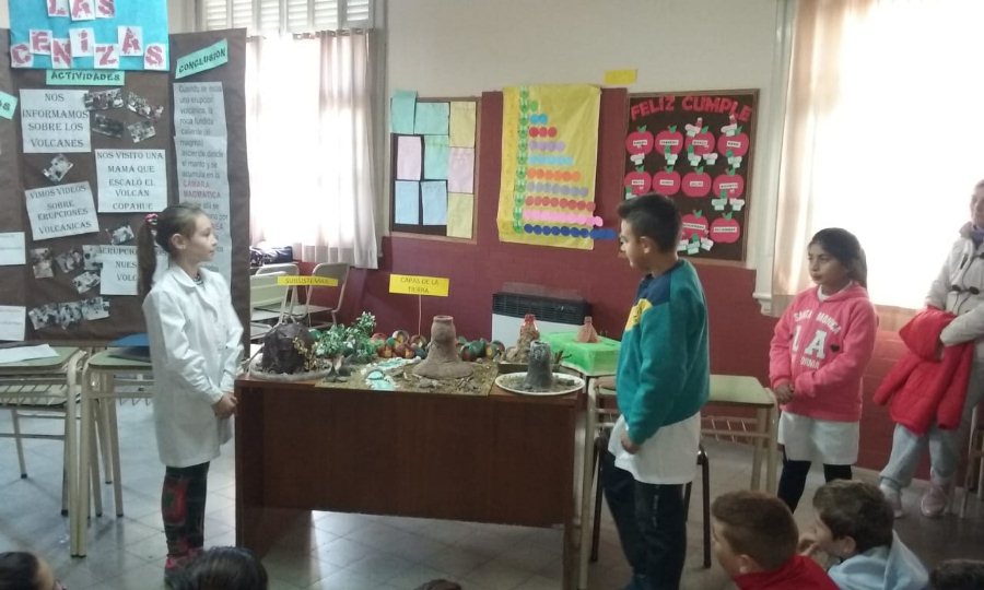 Feria de Ciencias y Tecnología en la Escuela N°321 | FM Spacio 98.1 ...
